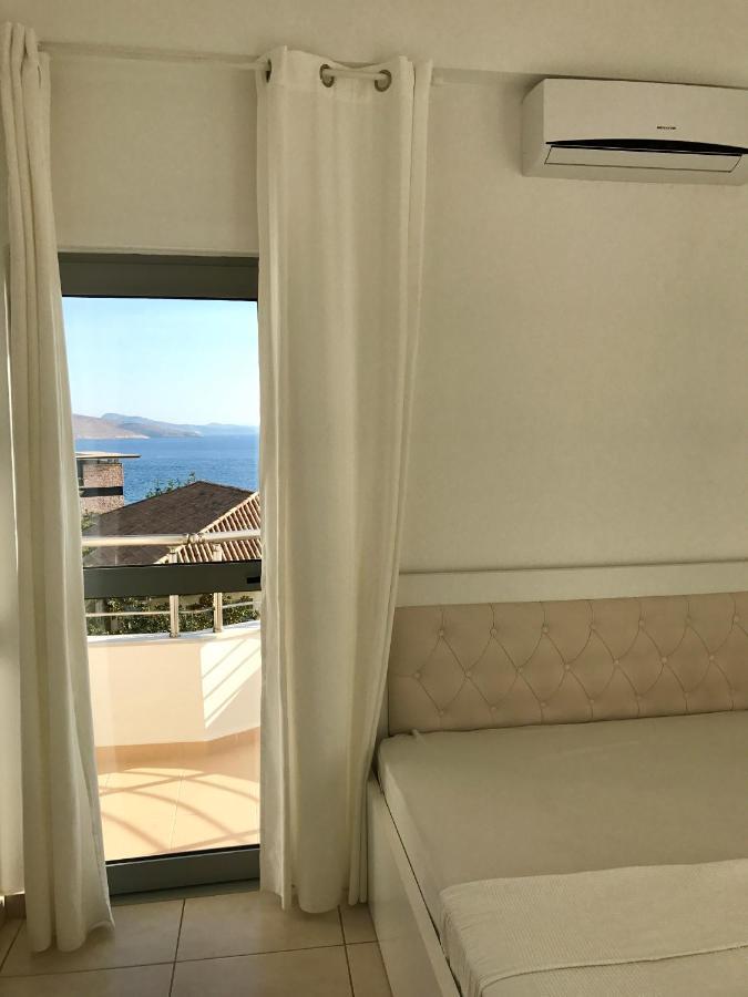 Seaside View Apartment Sarandë Exterior foto